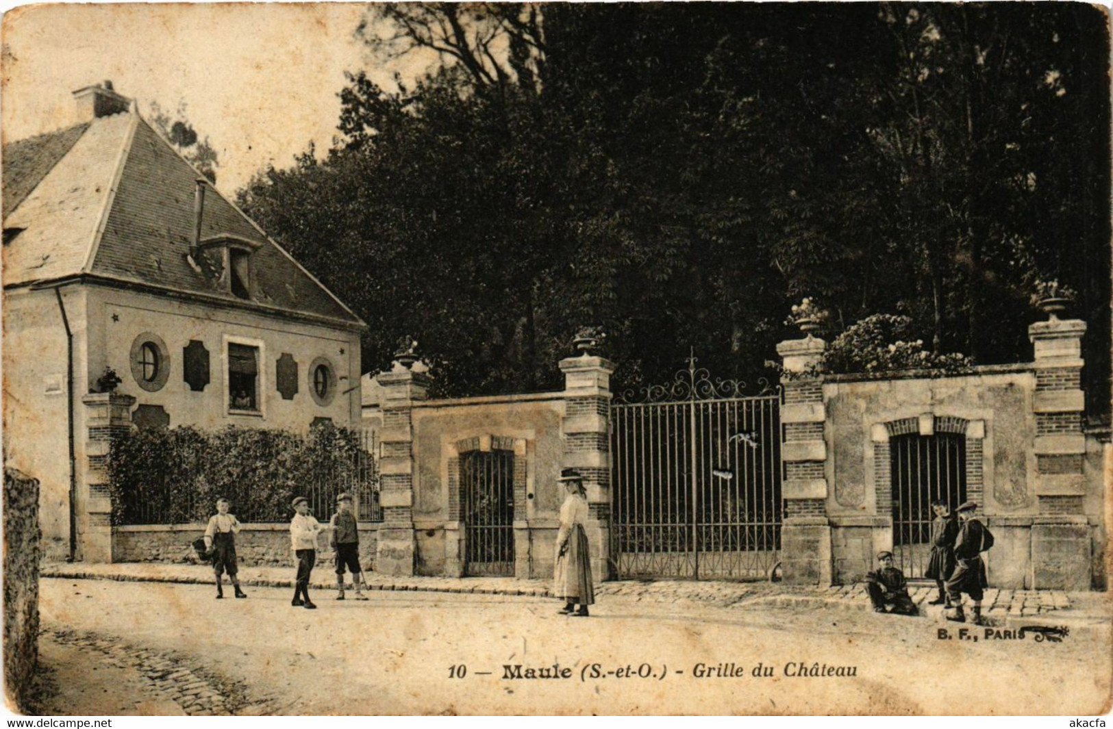 CPA AK MAULE - Grille Du Chateau (359300) - Maule