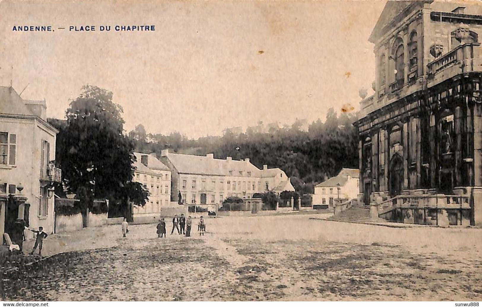 Andenne - Place Du Chapitre (animée 1909) - Andenne