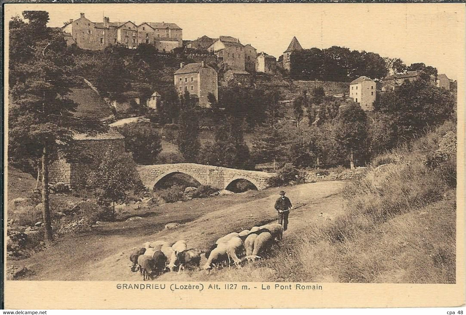 LOZERE : Grandrieu : Le Pont Romain - Gandrieux Saint Amans