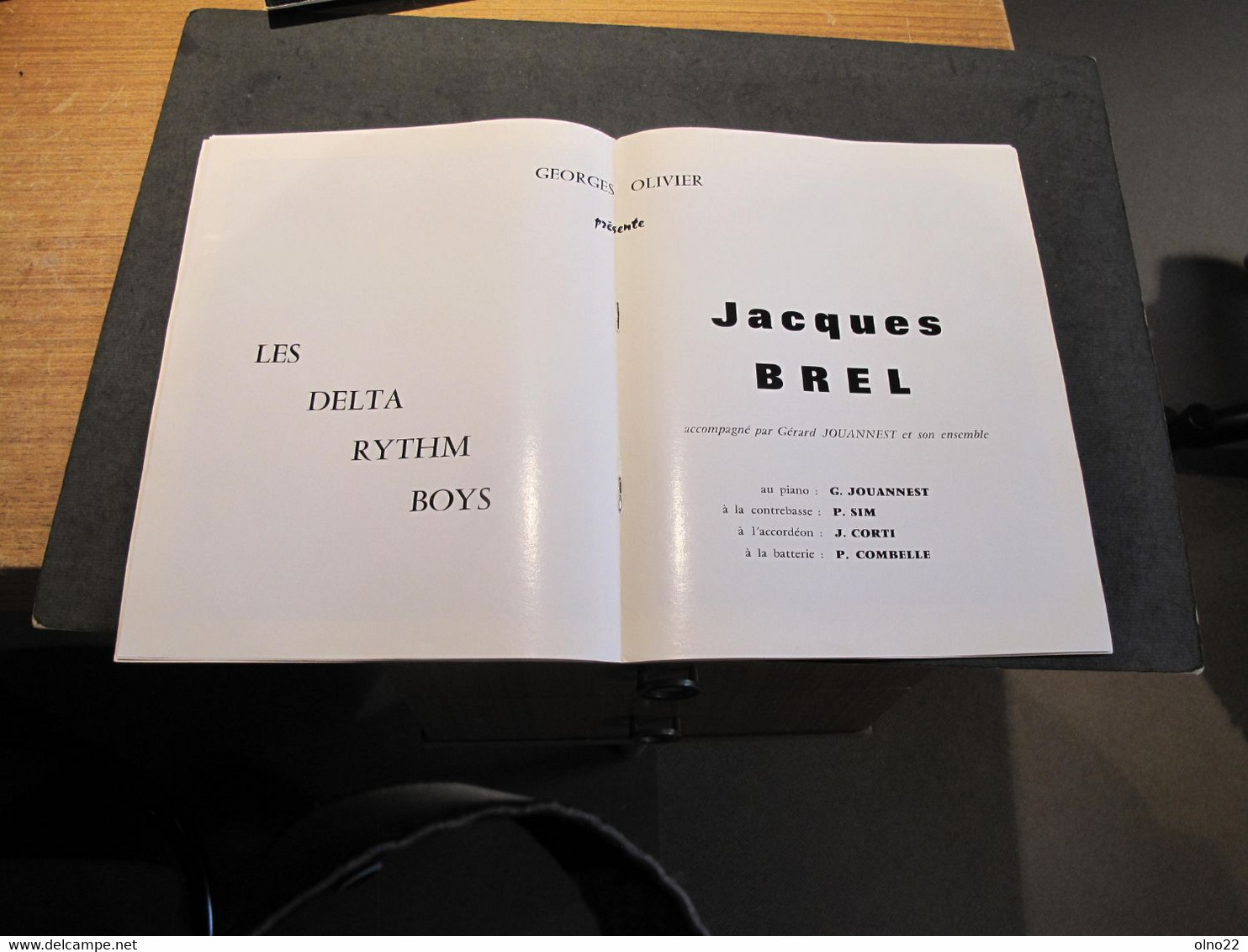 JACQUES BREL - TOURNEE GEORGES OLIVIER (1967 ?) - PREMIERE PARTIE LES DELTA RYTM BOYS - Programas