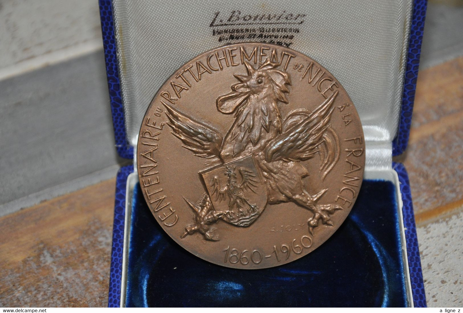 Ref TMB (kdk) : Médaille Bronze Centenaire Du Rattachement De Nice à La France 1960 Diametre 65 Mm Avec écrin Chambery - Professionnels / De Société