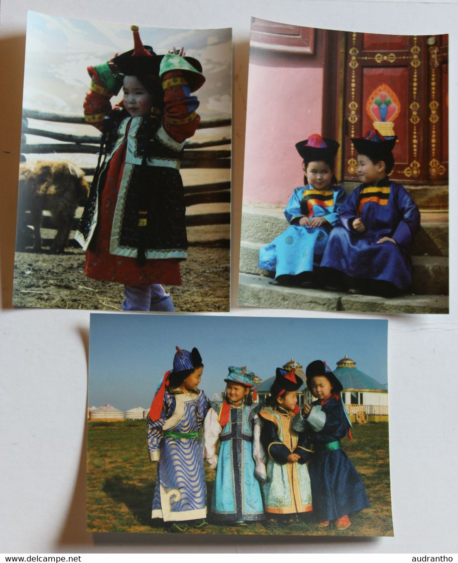 13 Cartes Postales Mongol Costumes Center Enfants En Costume Traditionnel Mongolie Mongolia - Mongolië