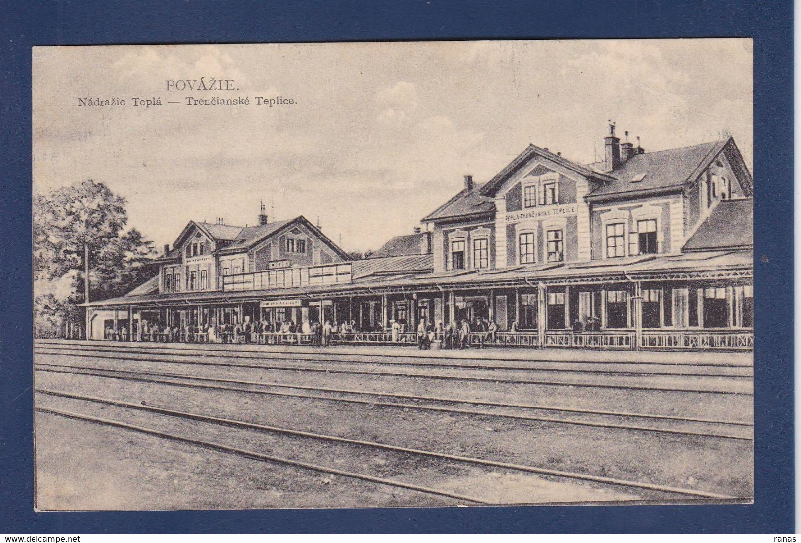 CPA SLOVAQUIE POVAZIE Non Circulé Station Gare Chemin De Fer - Slovaquie