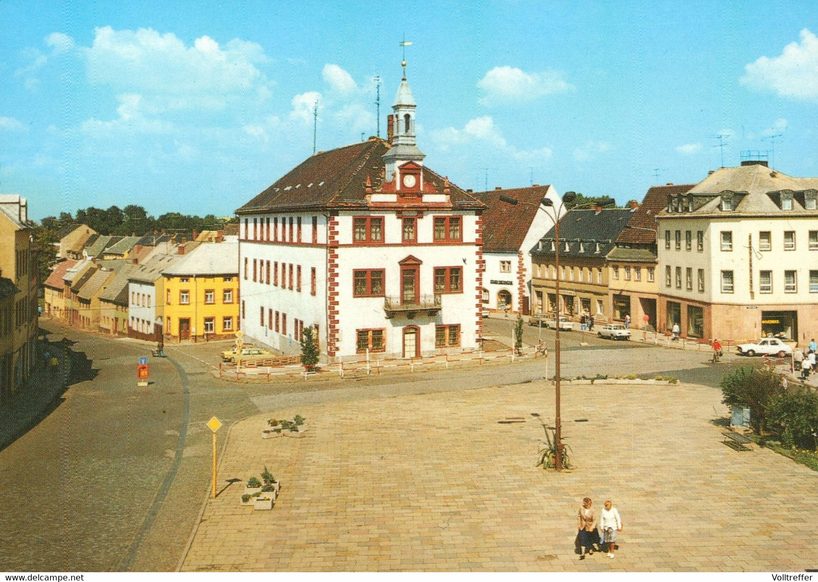 DDR AK Um 1980 Grimma, Markt Mit Geschäften, KfZ Oldtimer - Grimma