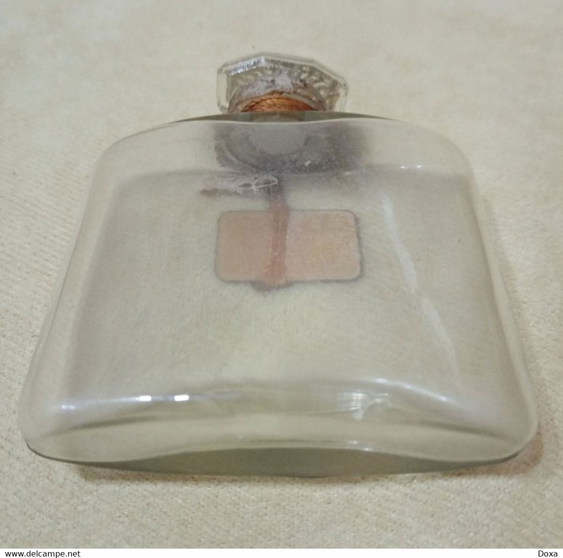 Antique Perfume Bottle - Miniatures (sans Boite)