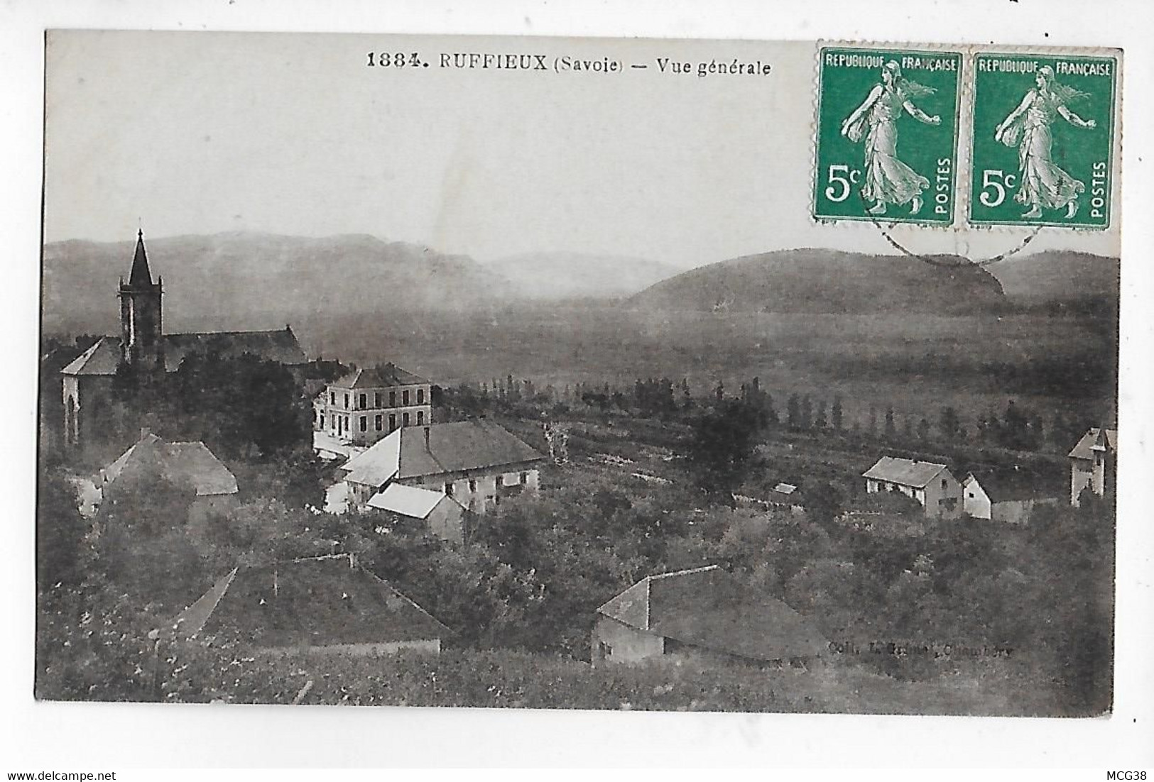 73  -  CPA   De  RUFFIEUX  -  Vue  Générale - Ruffieux