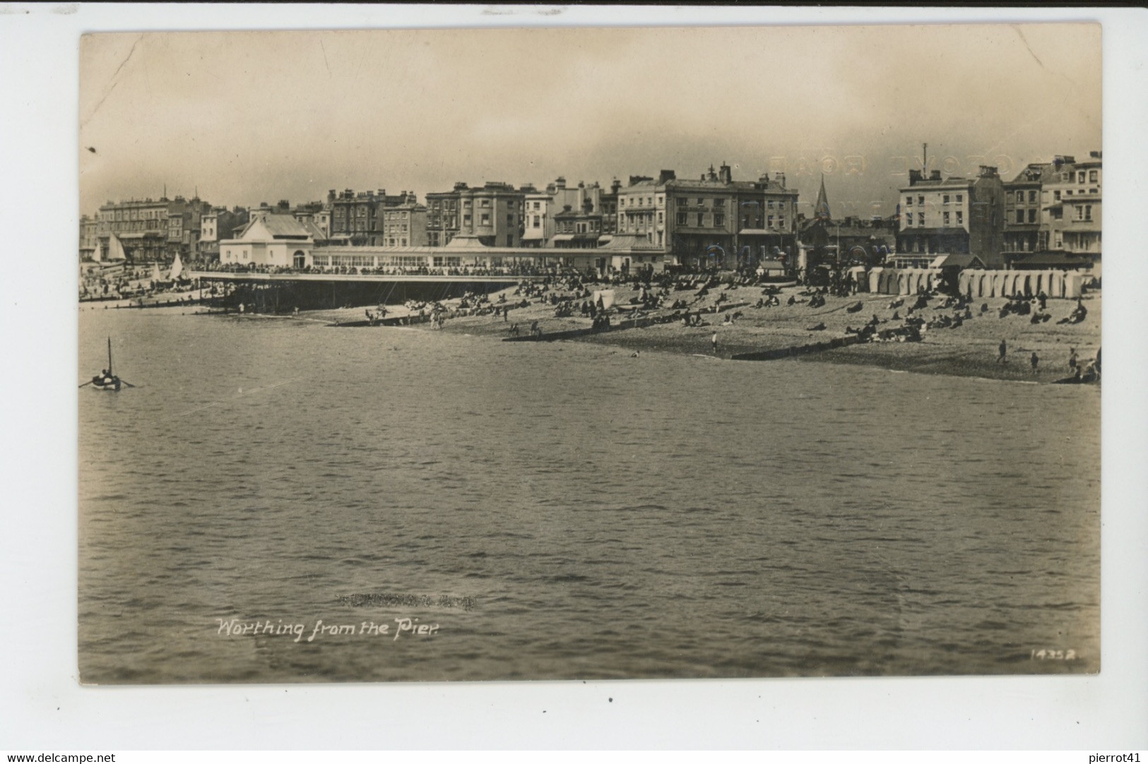 ROYAUME UNI - ENGLAND - WORTHNG From The Pier - Worthing