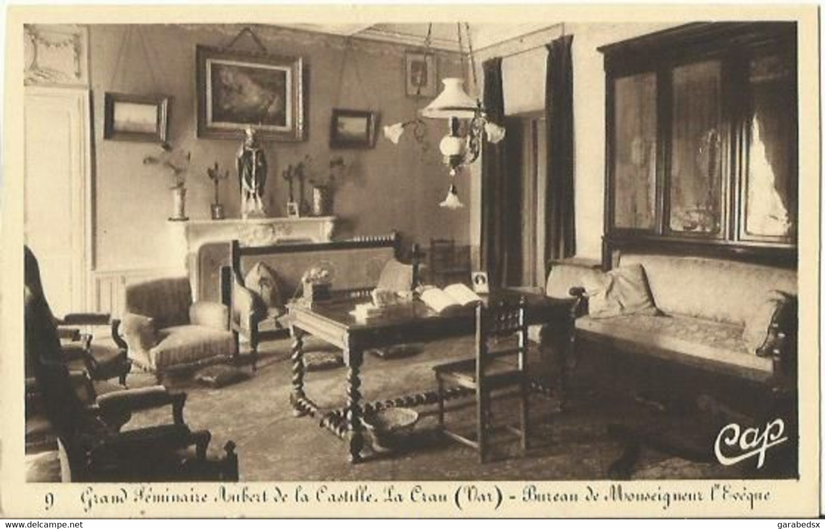 CPA De LA CRAU - Grand Séminaire Aubert De La Castille - Bureau De Monseigneur L'Evêque (n°9). - La Crau