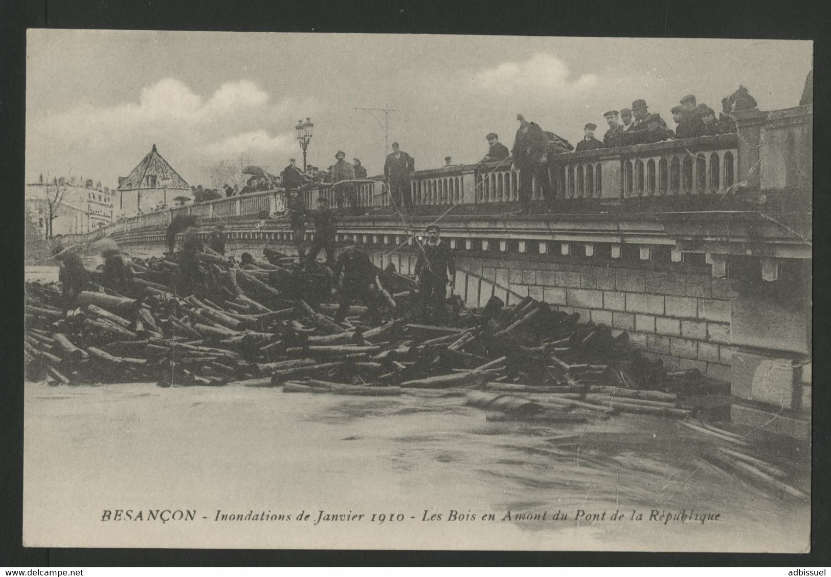 BESANCON INONDATIONS DE 1910 Les Bois En Amont Du Pont De La République. Carte Neuve. TB - Besancon