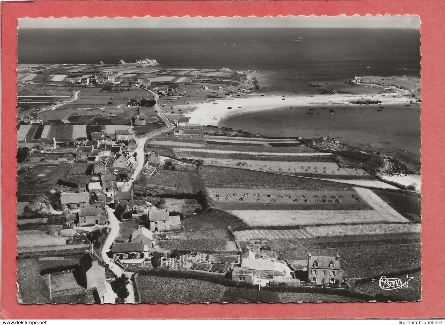 29  PLOUGUERNEAU  HAMEAU DE   CORREJOU  ET  LA  PLAGE   VUE  AERIENNE - Plouguerneau