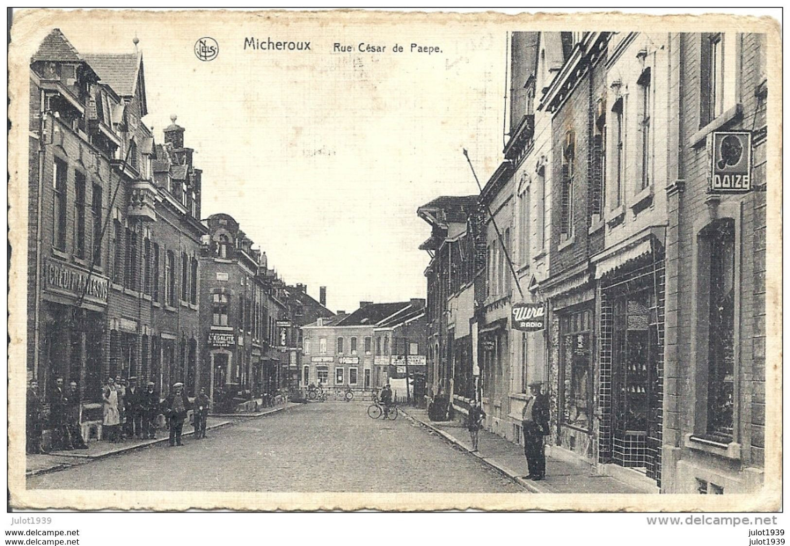 MICHEROUX ..-- Rue César DE PAEPE . Vers FRASNES - LEZ - COUVIN ( Melle Denise BOURTEMBOURG ) . Voir Verso . - Soumagne