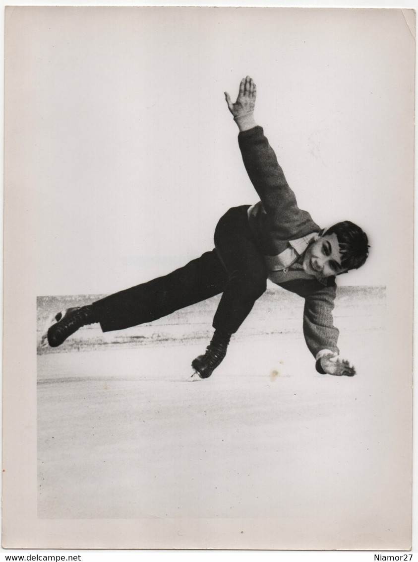 Portrait D'Alain Giletti. Champion De Patinage Artistique. Figure De Patinage. - Sport