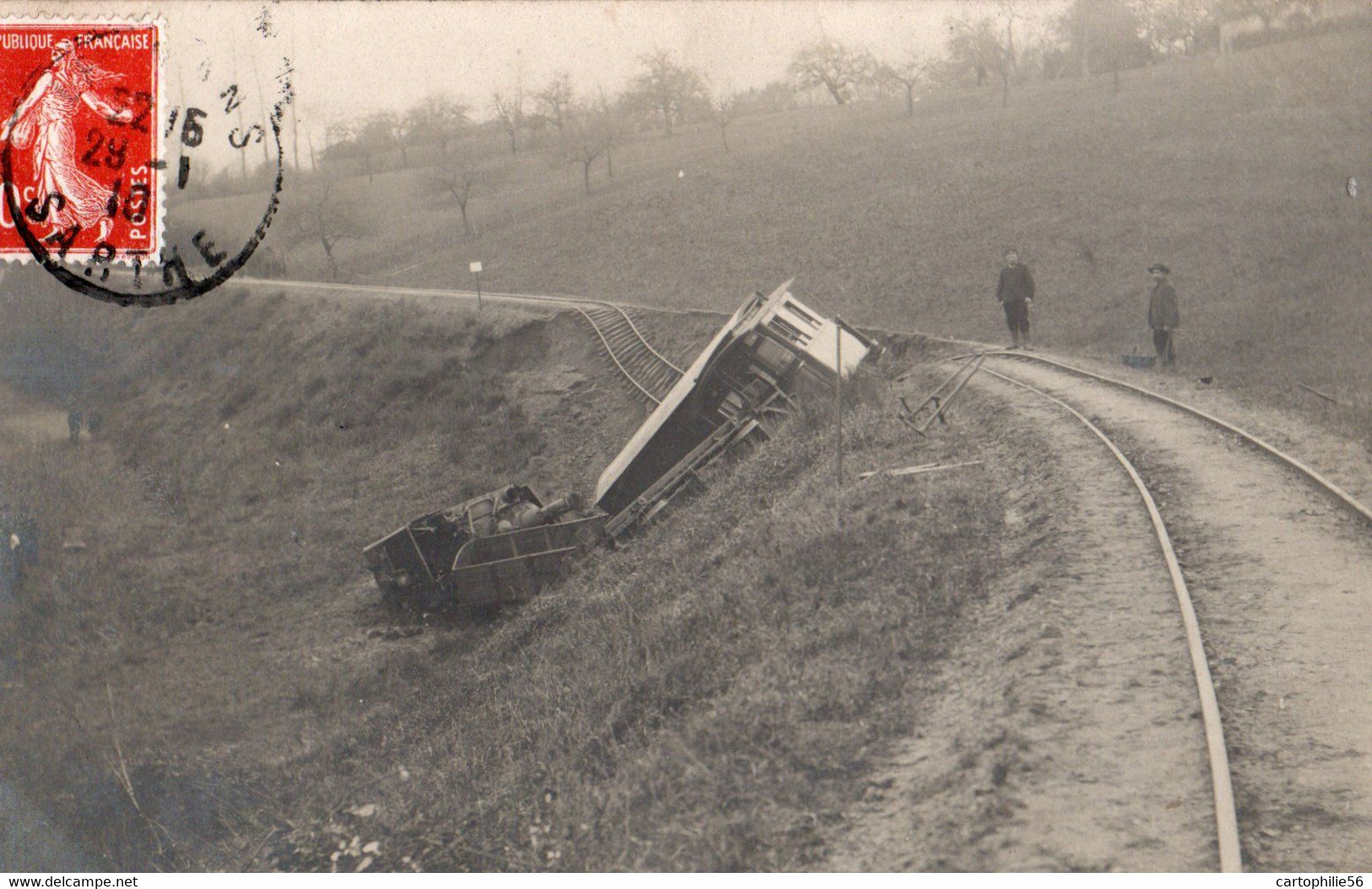 72 LA FERTE-BERNARD  - CARTE- PHOTO Déraillement Du Tramway De La Tebouge  Le 20/01/1910 - La Ferte Bernard