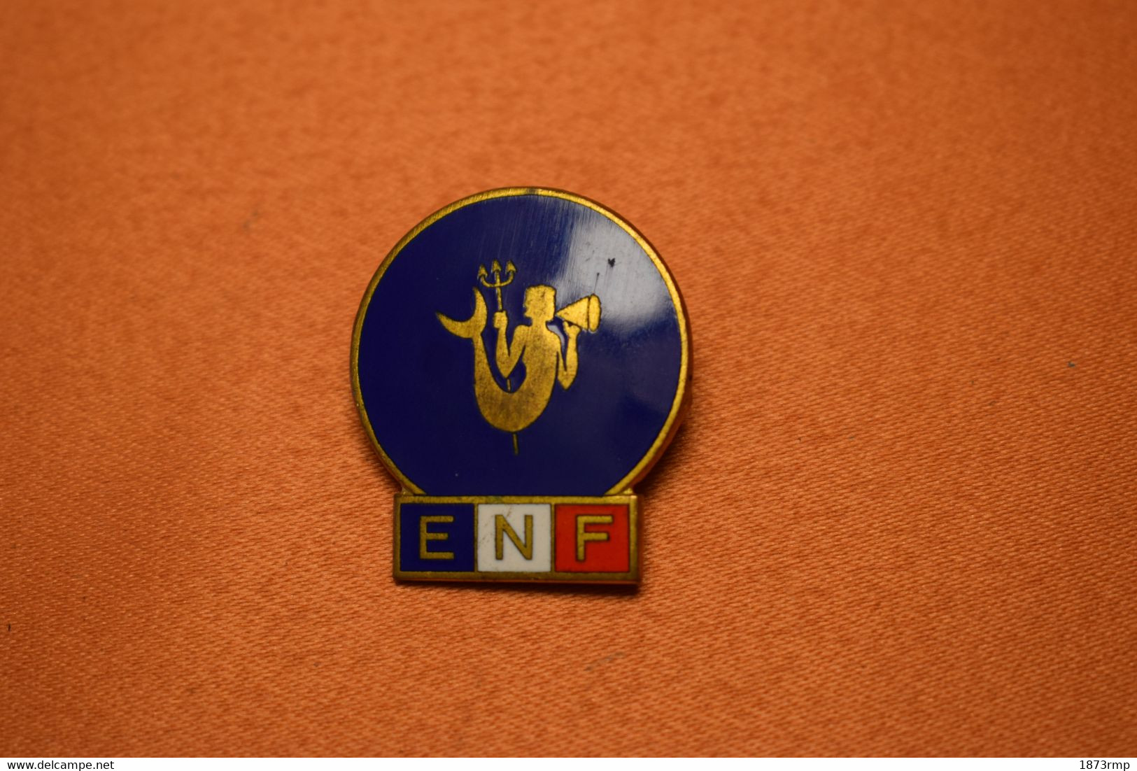 ANCIEN INSIGNE BREVET ECOLE  NATATION FRANÇAISE , TRITON 1 - Natación