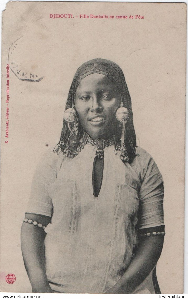 Carte Postale Ancienne/Djibouti / Fille Dankalis En Tenue De Fête/ /1910   CPDIV336 - Djibouti