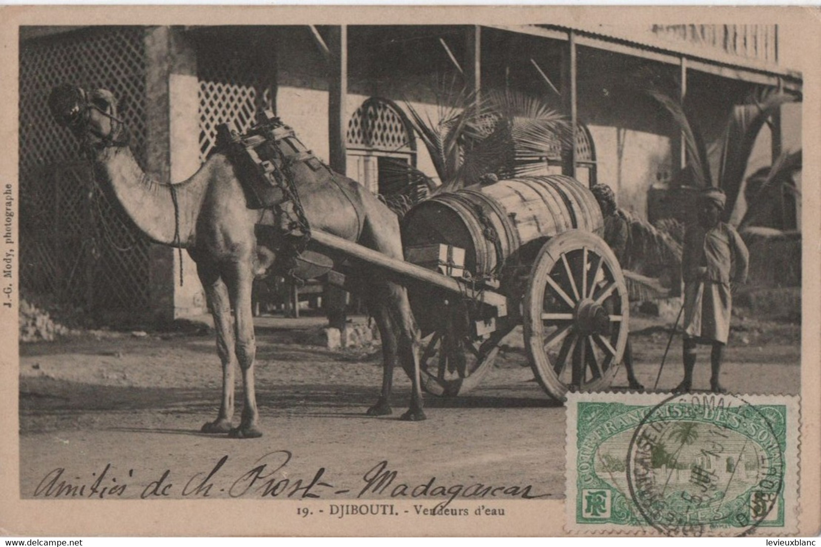 Carte Postale Ancienne/DJIBOUTI / Vendeurs D'eau/1914  CPDIV338 - Dschibuti