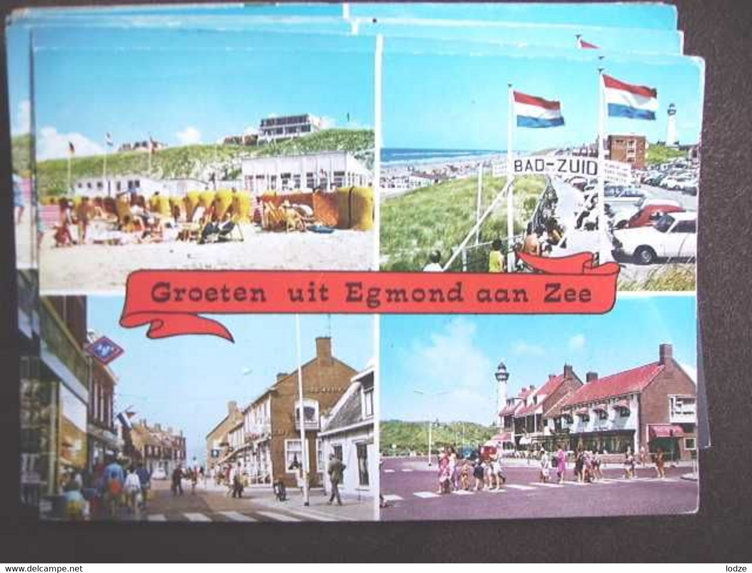 Nederland Holland Pays Bas Egmond Aan Zee Met Oude Auto's Bij Bad Zuid - Egmond Aan Zee