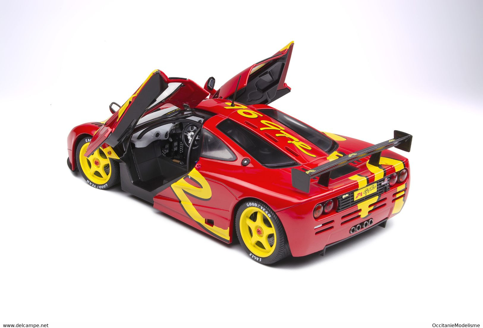 Solido - McLaren F1 GTR Short Tail 1996 rouge réf. S1804102 Neuf NBO 1/18