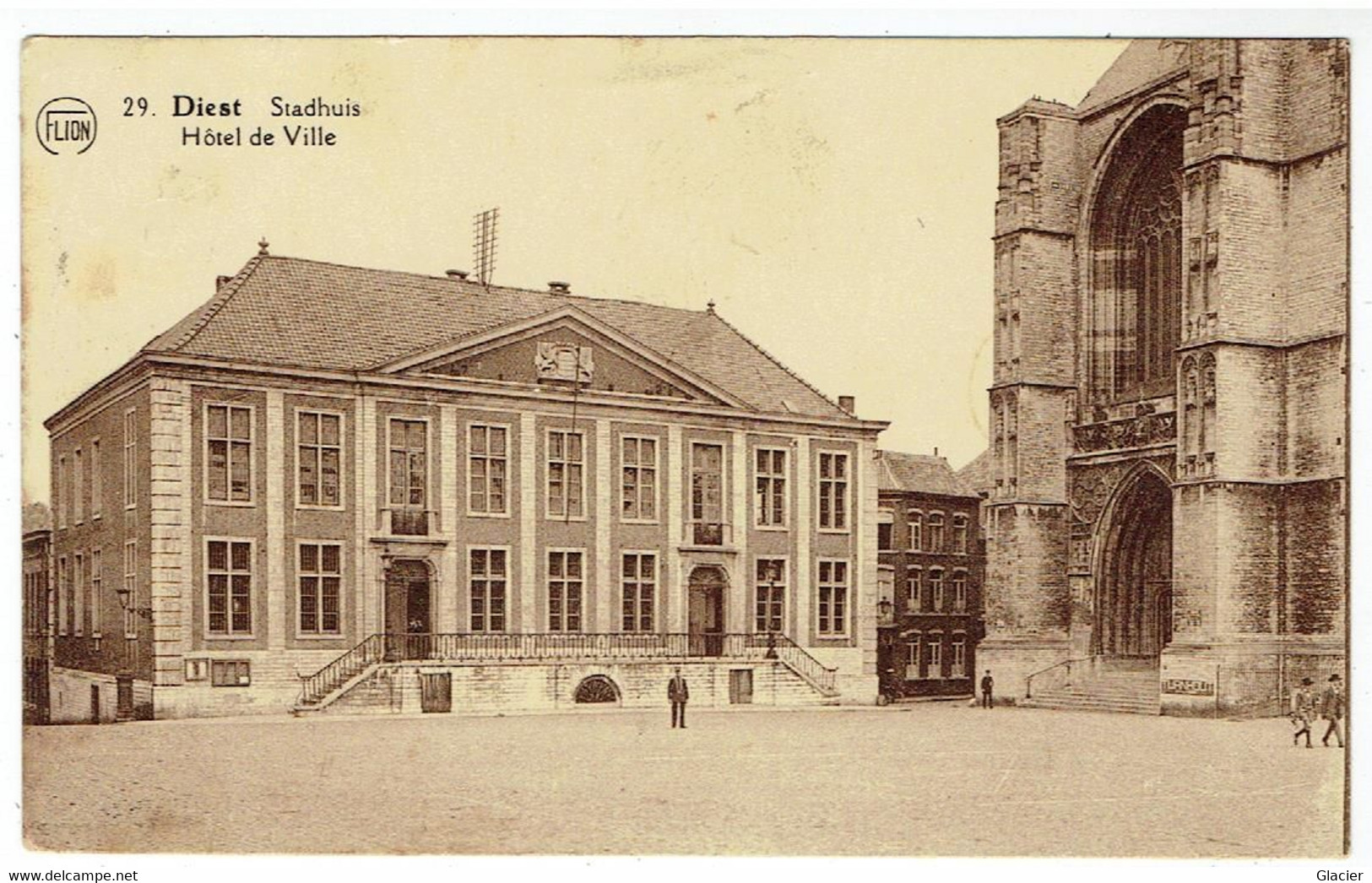 DIEST - Stadhuis - Hôtel De Ville - Diest