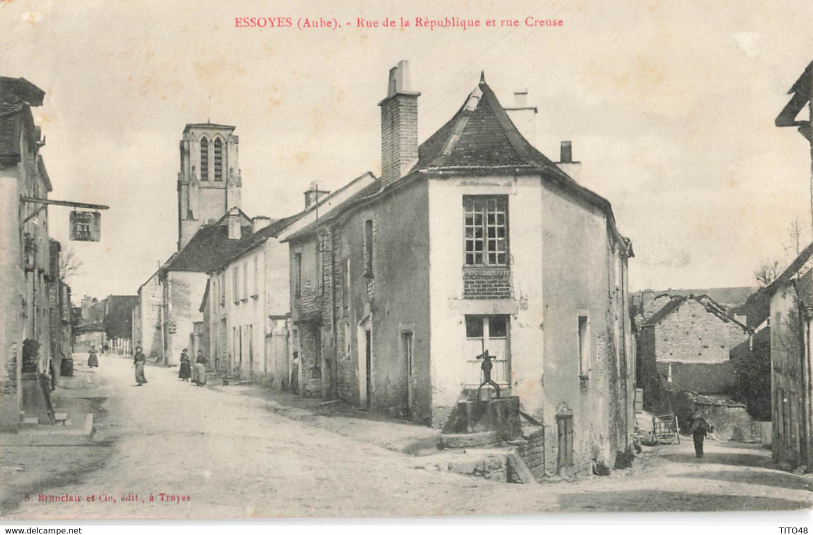 France (10 Aube) - Essoyes - Rue De La République Et Rue Creuse - Essoyes