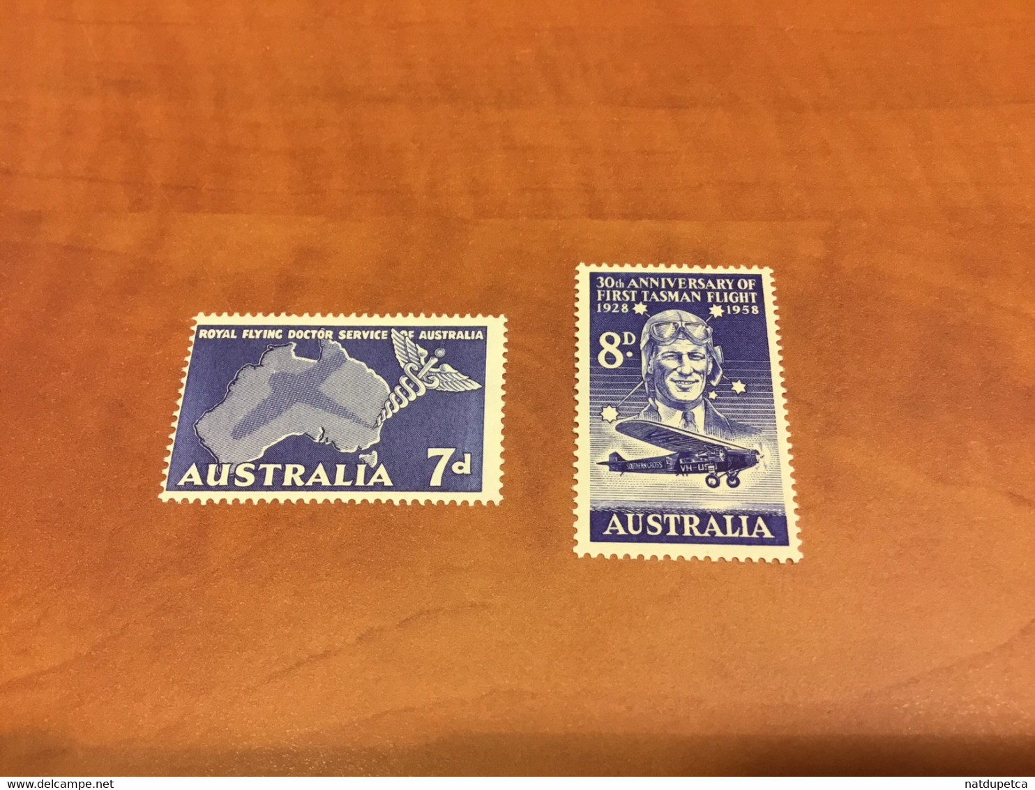 Australia Y&T AR9 & AR11 ** / MNH - Mint Stamps