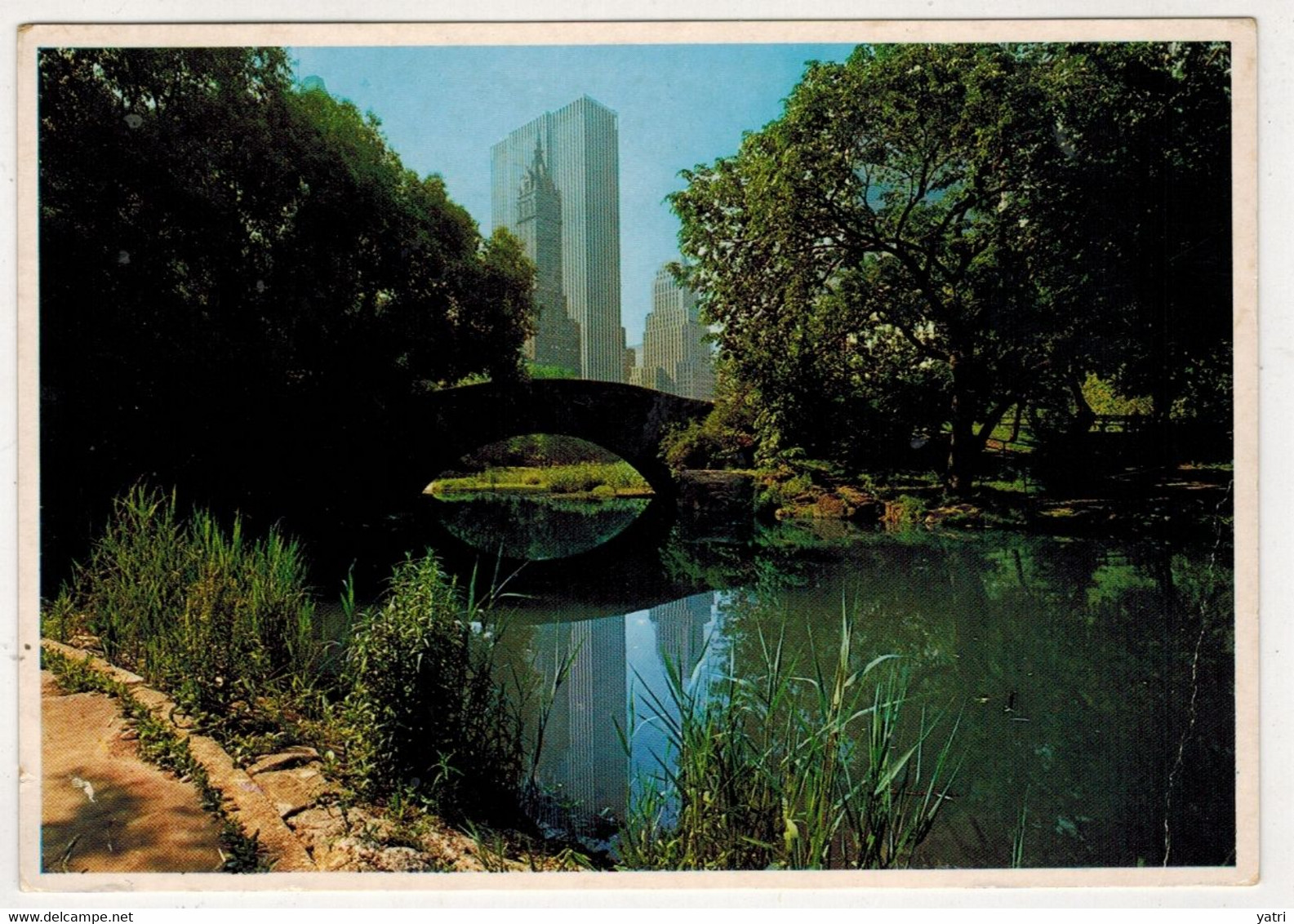 Il General Motors Building Da Central Park (viaggiata Per La Francia, 1988) - Central Park