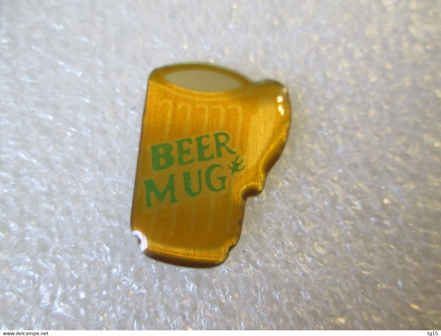 PIN'S   BEER MUG - Bière