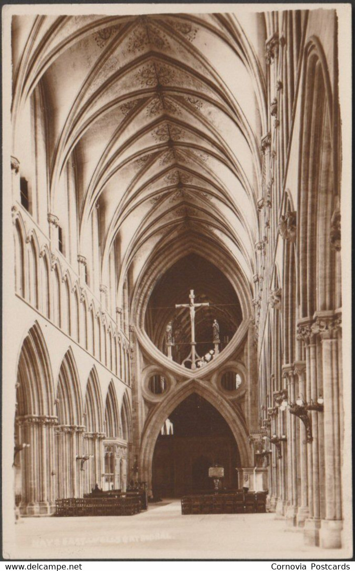 Nave East, Wells Cathedral, Somerset, C.1920 - Phillips RP Postcard - Wells