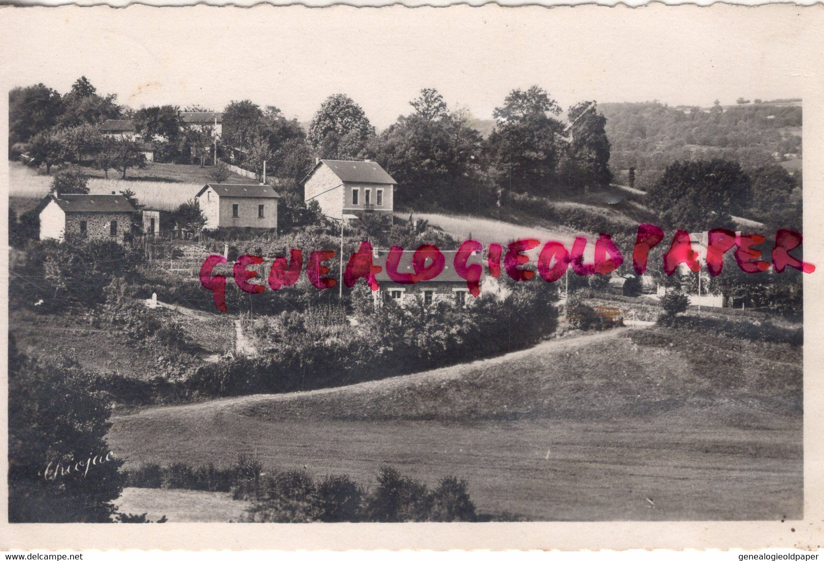 87 - CHATEAUNEUF LA FORET - ROUTE DE MOUSSANAS- EDITEUR PRUGNAUD - Chateauneuf La Foret