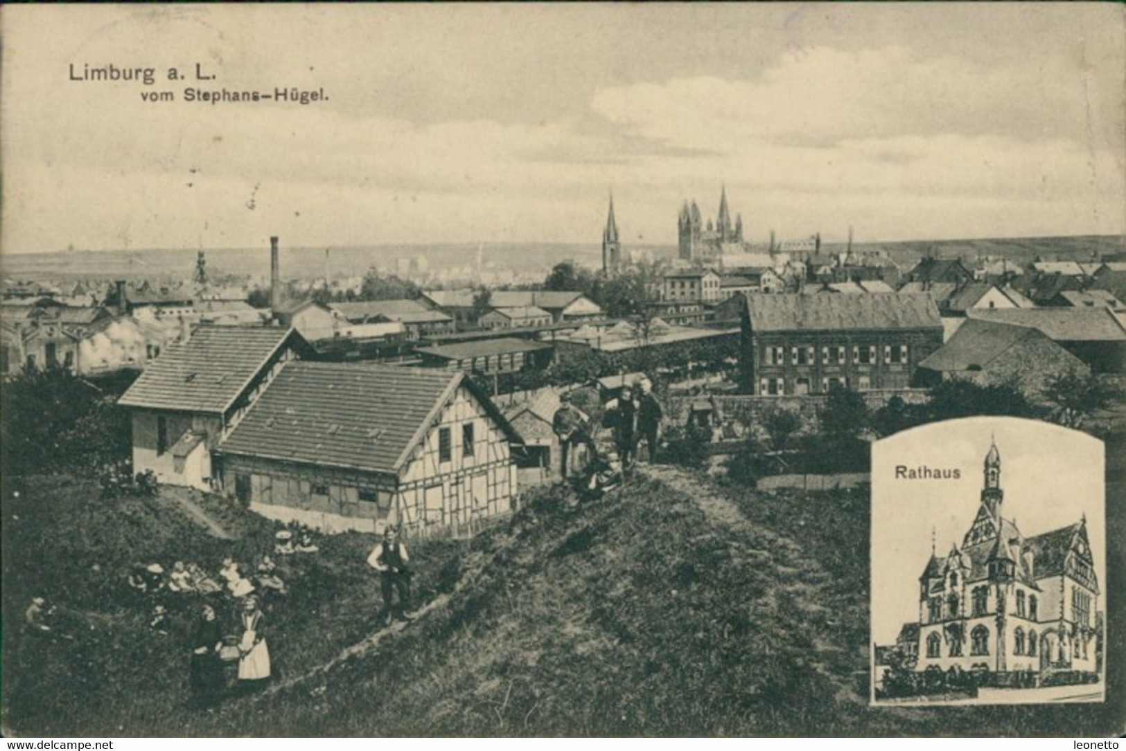 AK Limburg A.d. Lahn Vom Stephans-Hügel Mit Bahnhof, Rathaus (2,125) - Limburg