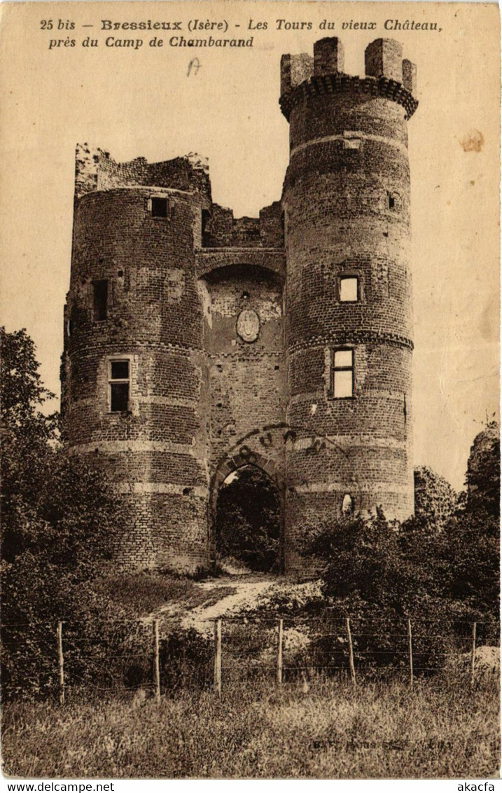 CPA AK BRESSIEUX - Les Tours Du Vieux Chateau Pres Du Camp De (433747) - Bressieux