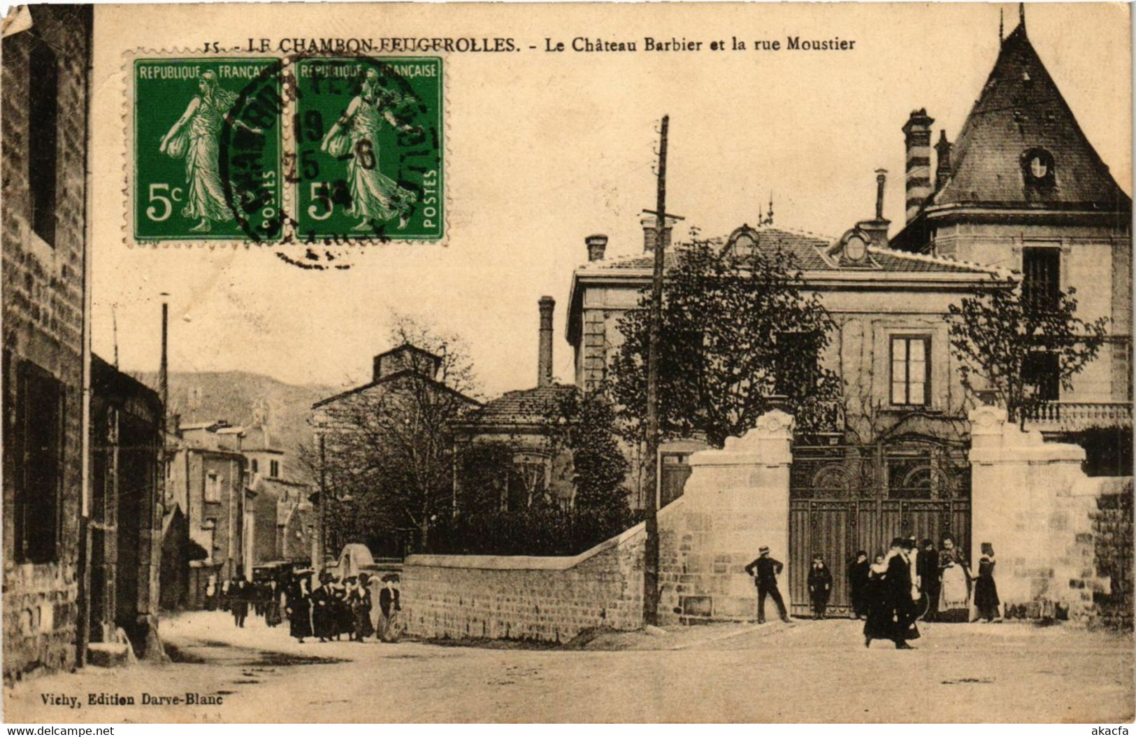 CPA AK Le CHAMBON-FEUGEROLLES - Le Chateau Barbier Et La Rue Moustier (430726) - Le Chambon Feugerolles
