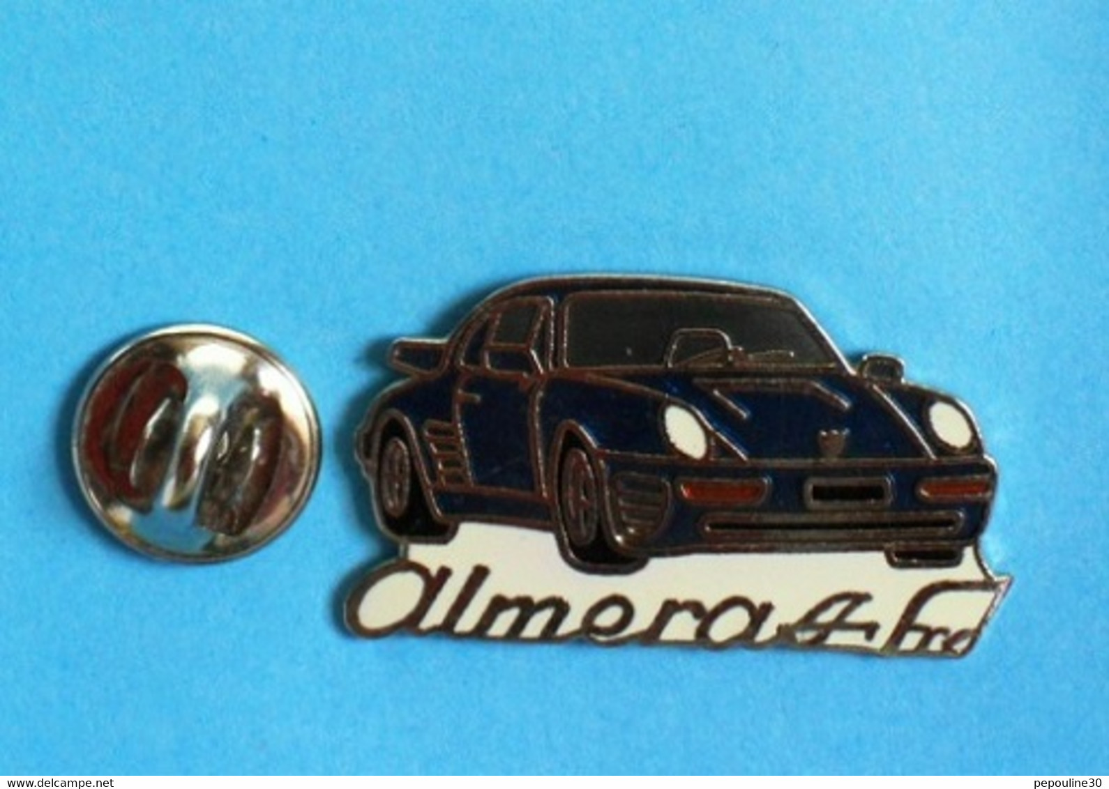 1 PIN'S  //  ** PORSCHE CARRERA / ALMERAS Frères ** . (Jep) - Porsche