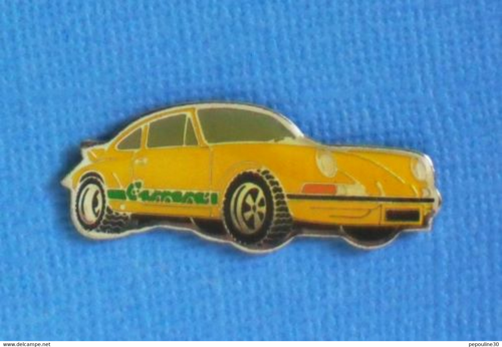 1 PIN'S //  ** PORSCHE CARRERA RS ** - Porsche