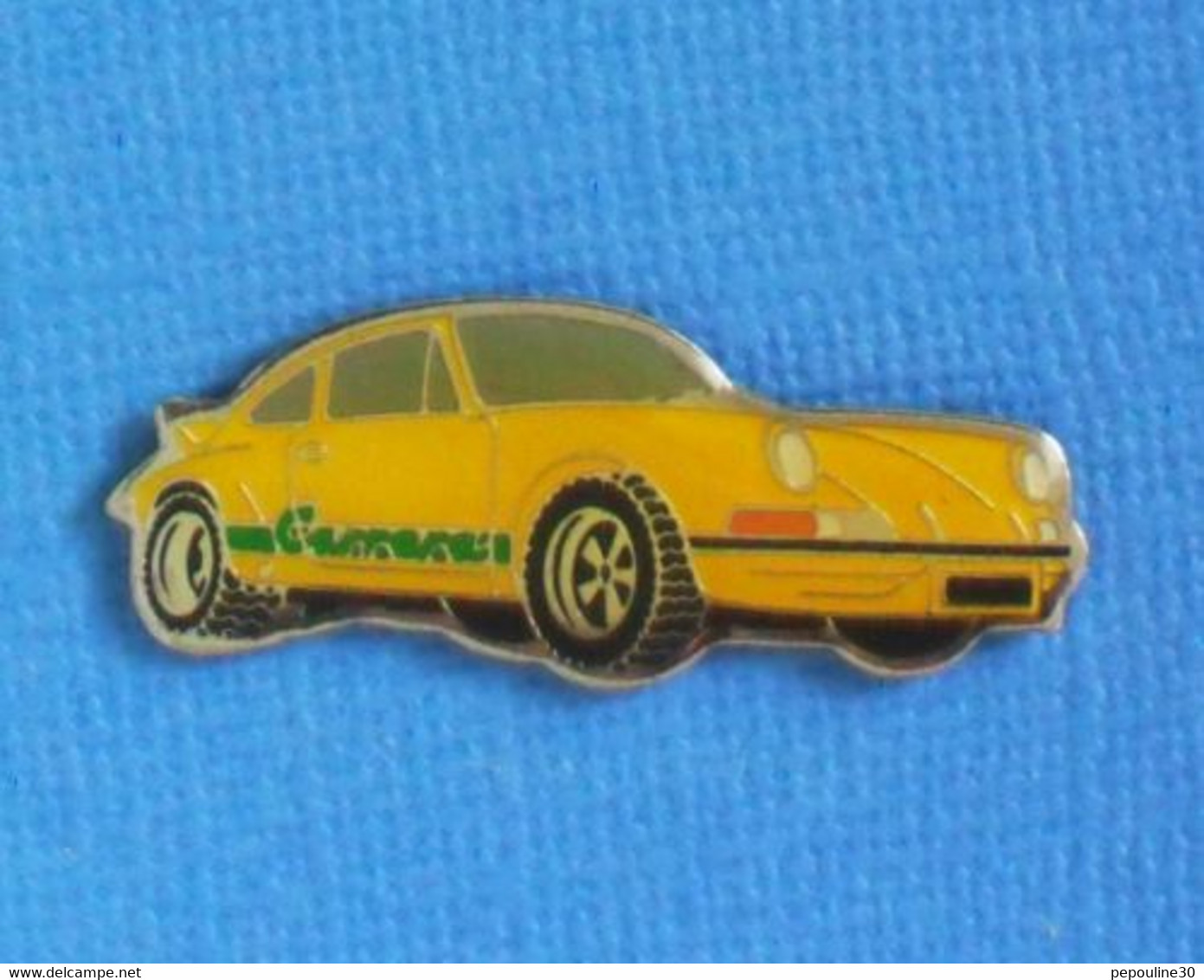 1 PIN'S //  ** PORSCHE CARRERA RS ** - Porsche