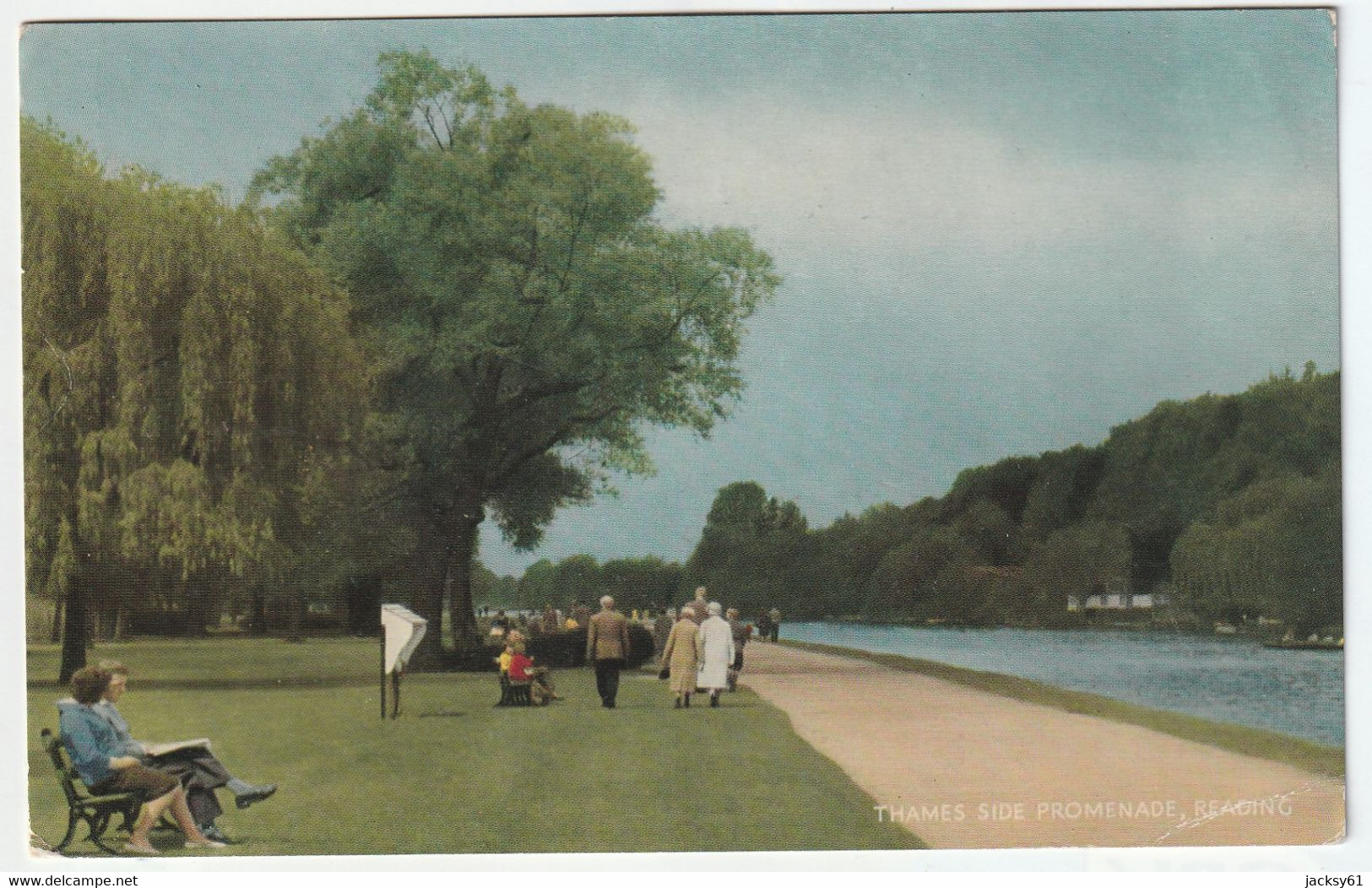 Thames Side Promenade, Reading - Reading