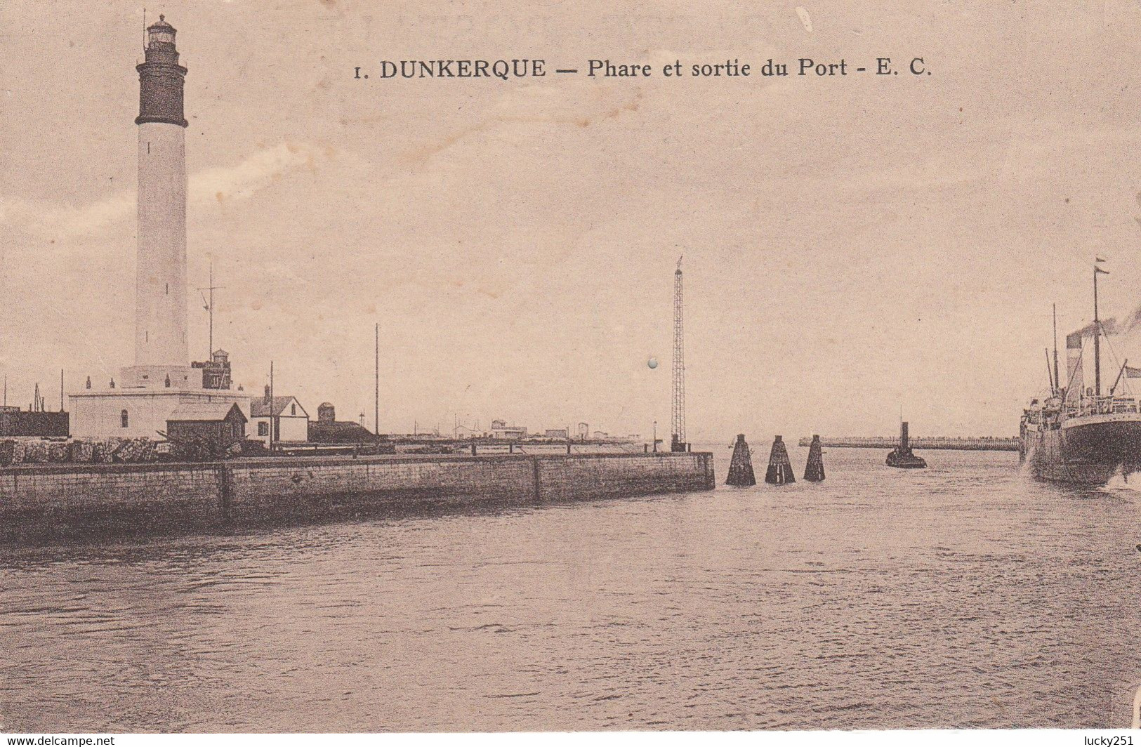 France - Phare - Dunkerque - Phare Et Sortie Du Port - Circulée 16/06/1937 - Phares