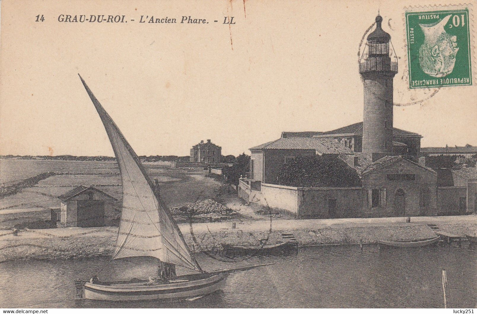 France - Phare - Grau Du Roi - L'Ancien Phare - Circulée - Phares