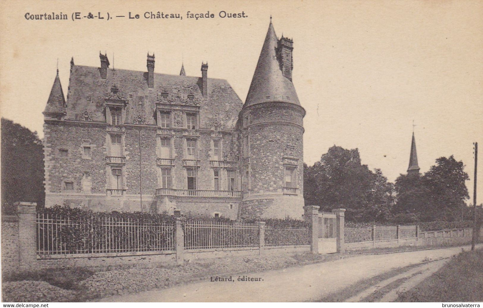 COURTALAIN - Le Château, Façade Ouest - Courtalain