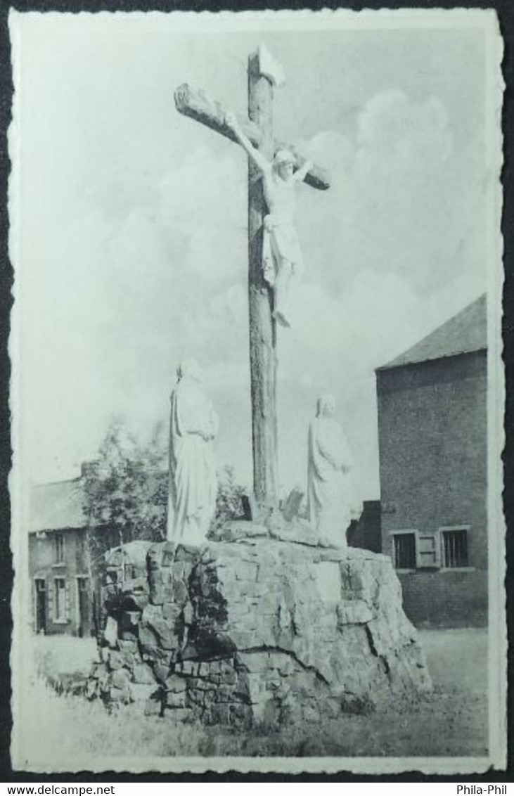 Blaugies Le Calvaire Monument Sur La Grand'Place (Dour) - Dour