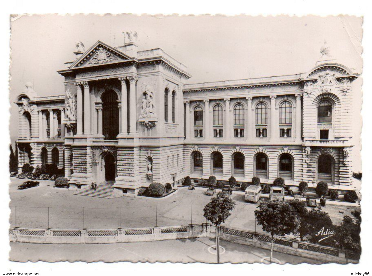 MONACO-- 1964--Le Musée Océanographique ( Voitures) ...timbre ....cachet.........à Saisir - Musée Océanographique