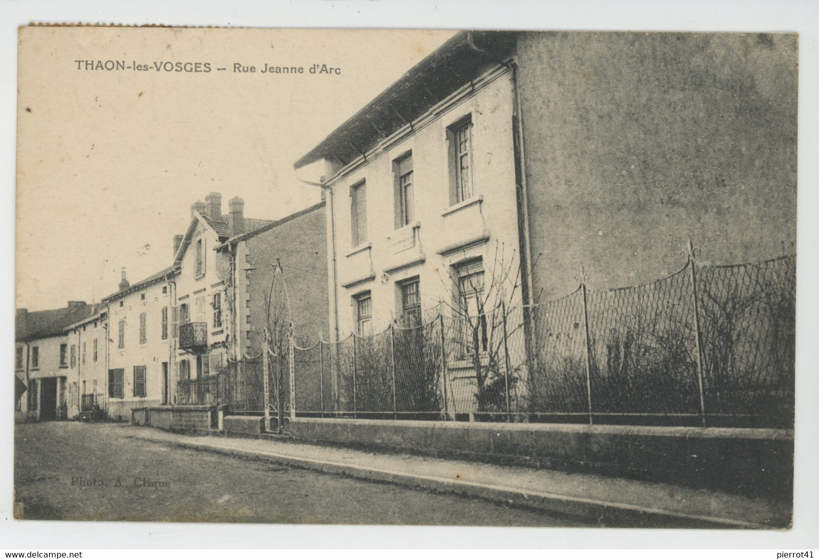 THAON LES VOSGES - Rue Jeanne D'Arc - Thaon Les Vosges