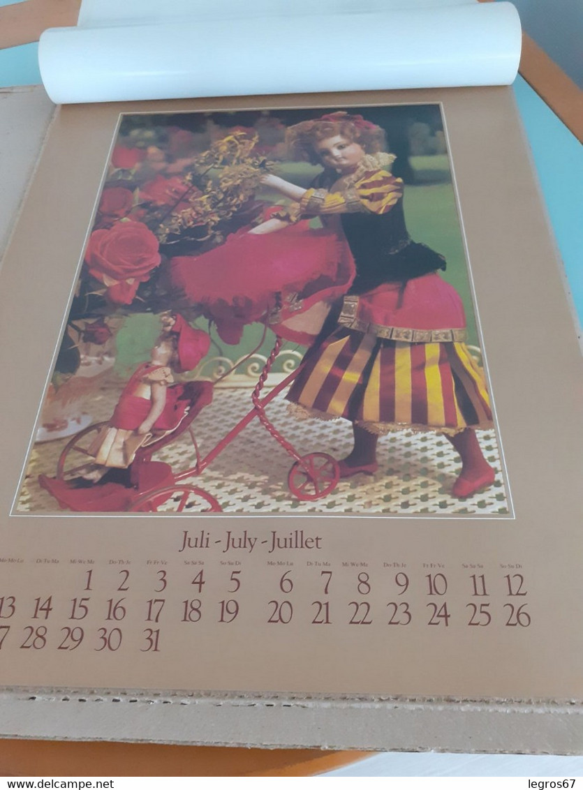 CALENDRIER 1981 KOSTBARE PUPPEN