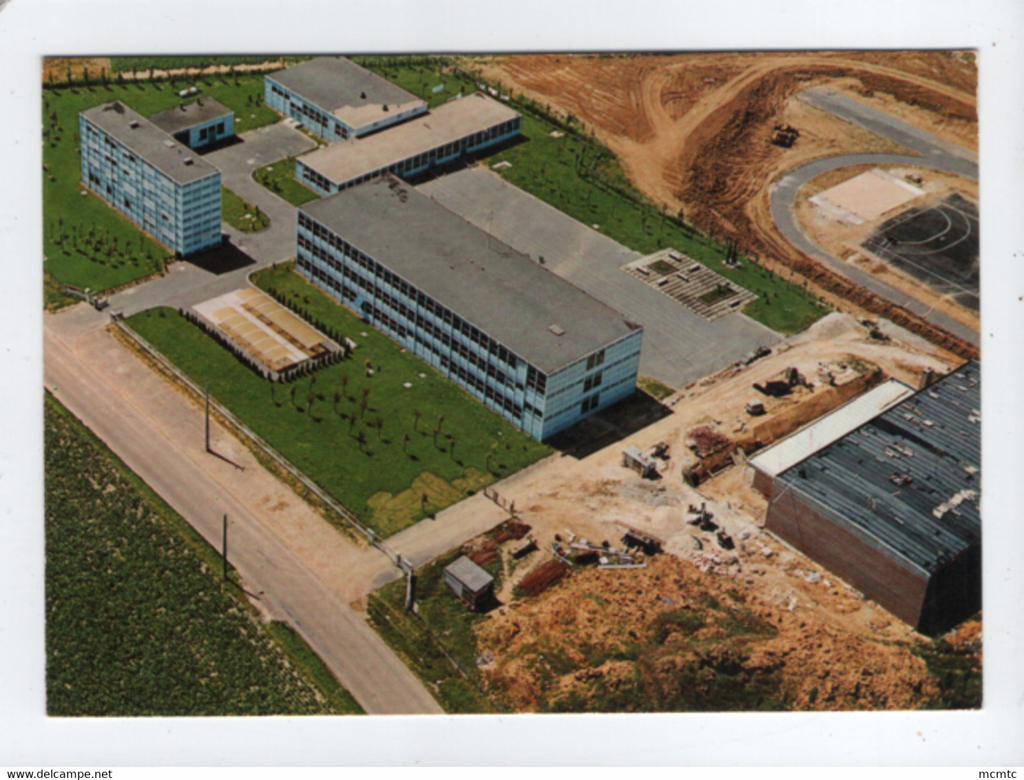 CPM - Collège D'Enseignement Secondaire De Roisel -(80) - Roisel