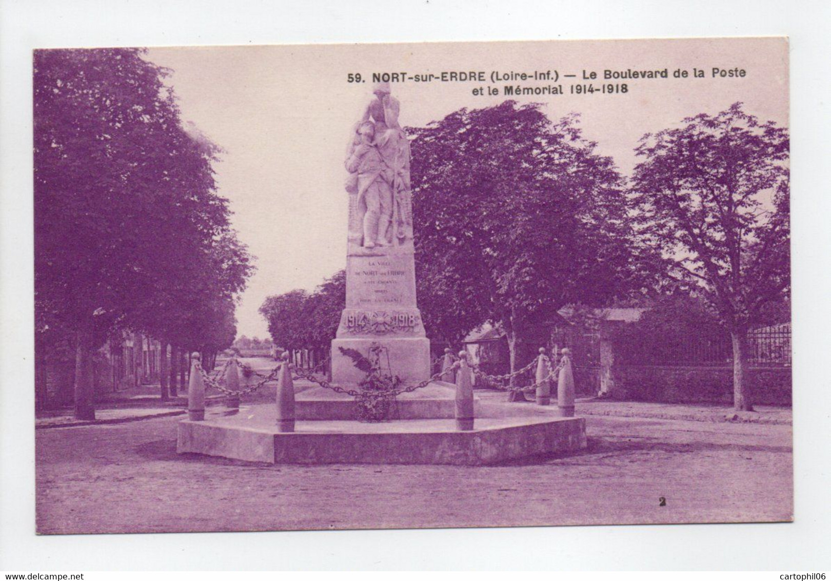 - CPA NORT-SUR-ERDRE (44) - Le Boulevard De La Poste Et Le Mémorial 1914-1918 - Edition Chapeau N° 59 - - Nort Sur Erdre