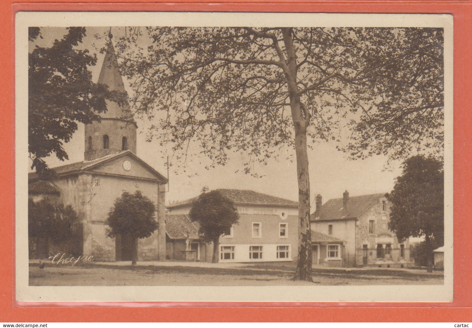 D87 - NANTIAT - L'ÉGLISE ET LA SALLE DES FÊTES - Carte Sépia - Nantiat