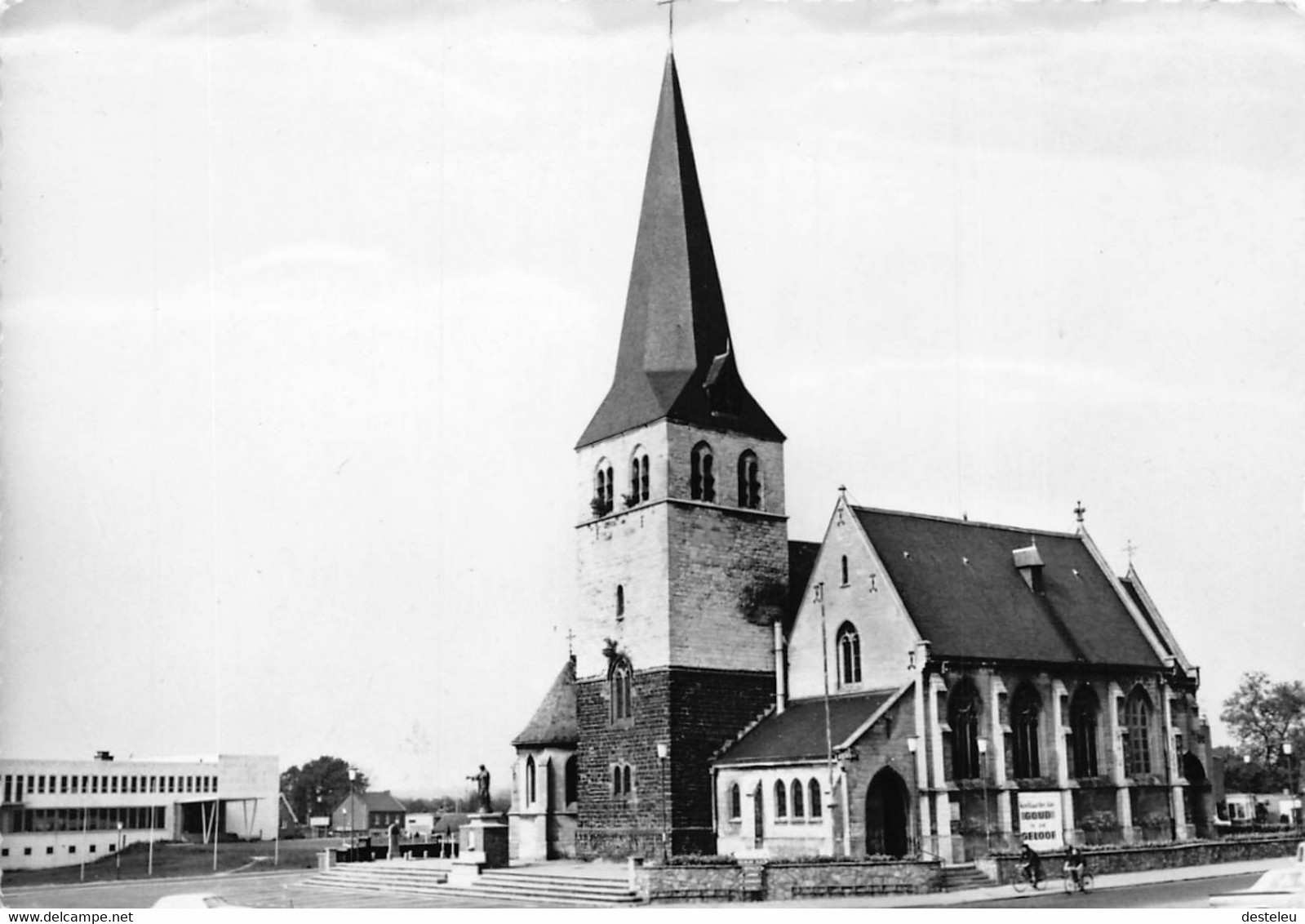 St. Vincentiuskerk En Gemeentehuis @ Zolder - Heusden-Zolder