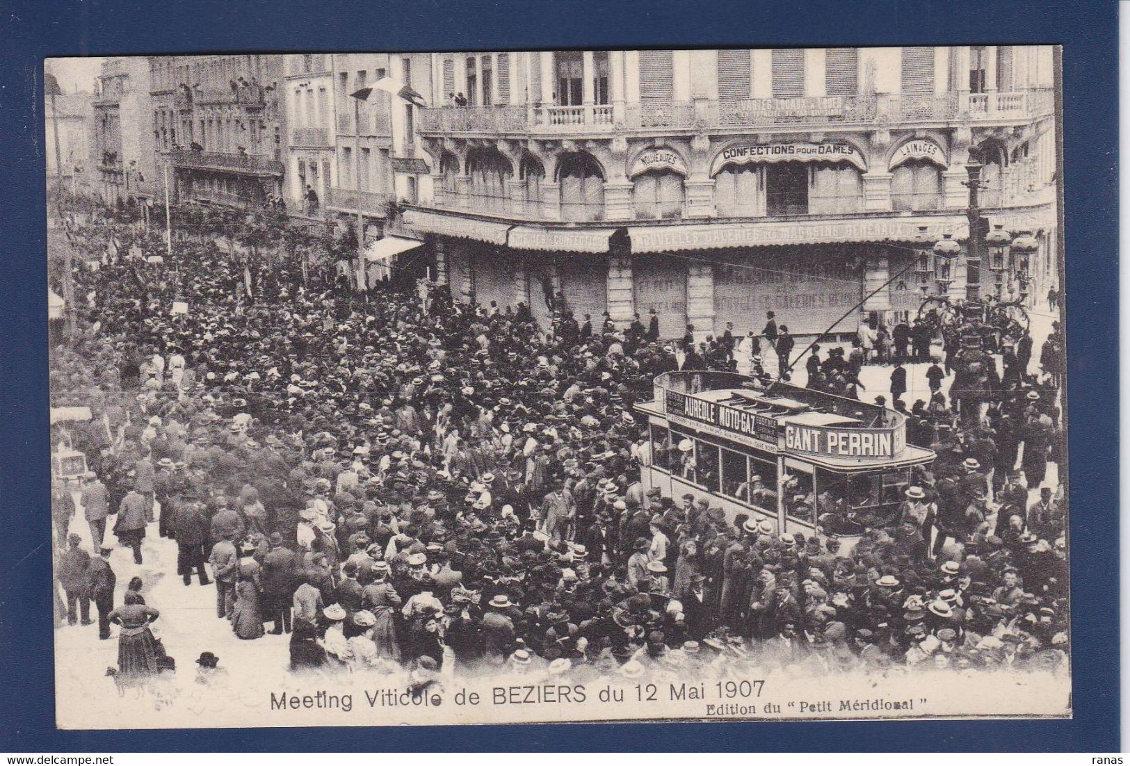 CPA [34] Hérault > Beziers événements Viticoles Tramway Circulé - Beziers