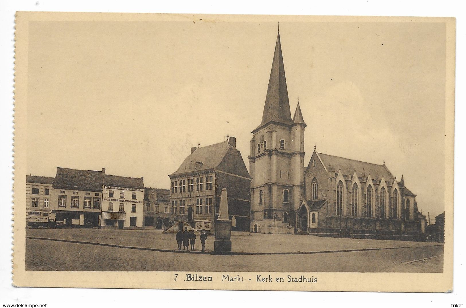 - 1688 -    BILZEN  Markt - Kerk En Stadhuis - Bilzen