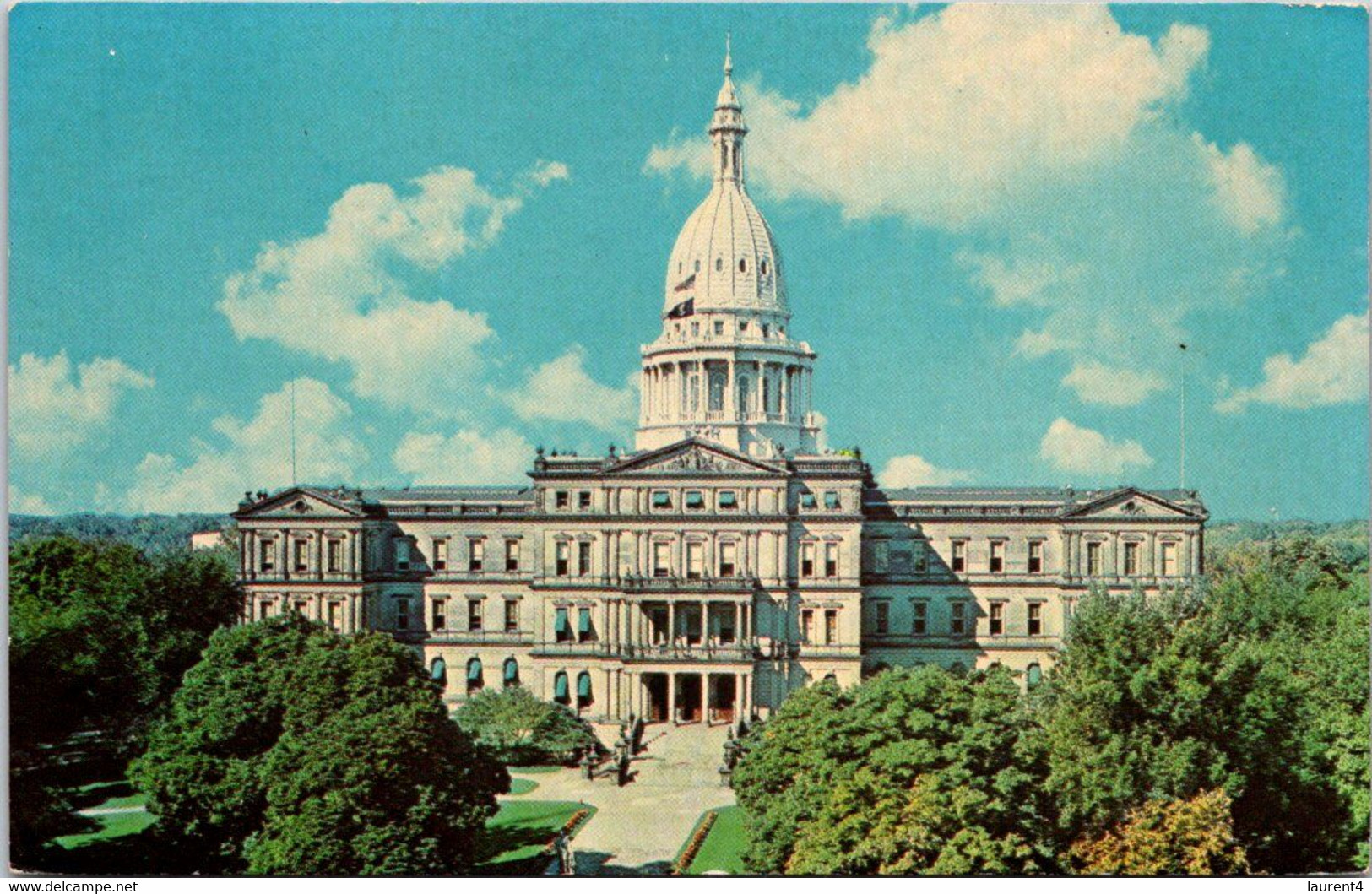 (5 A 9) Older USA Postcard - Michigan State Capitol - Lansing